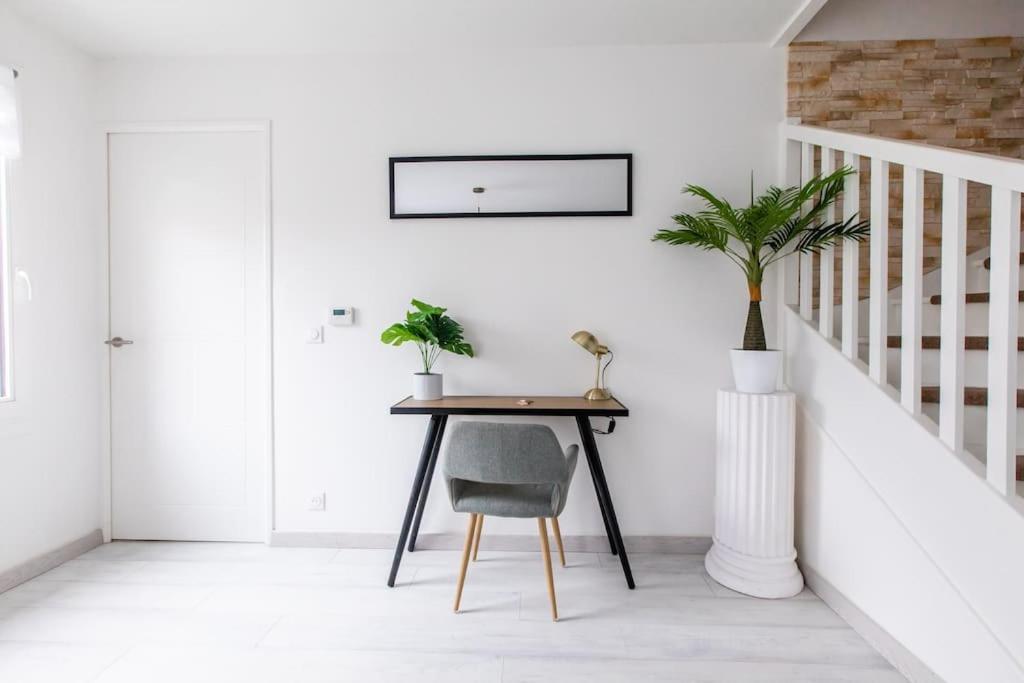 Forest Chic : Maison San Marina Apartment Parmain Ngoại thất bức ảnh